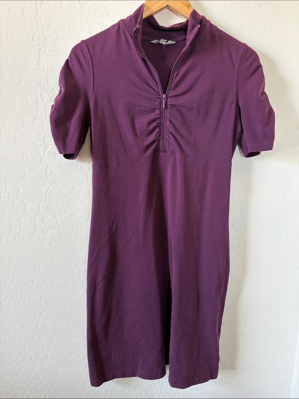 Athleta Organic Cotton Shir Delight Plum Dress sz Small